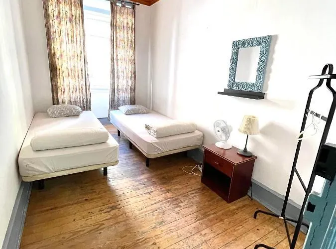 Parque Hostal Lisboa